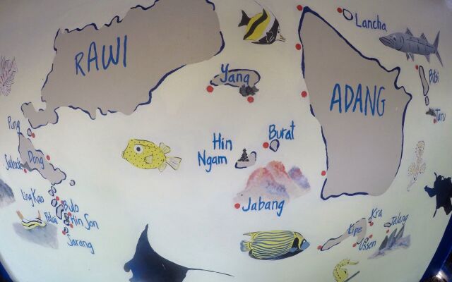 Adang Sea Divers & Eco Lodge