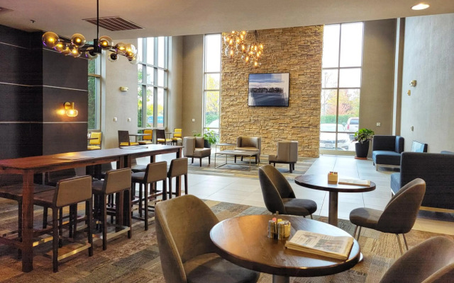 Cambria Hotel Madison East