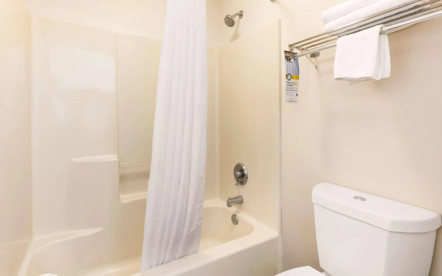 Quality Inn Trussville I-59 exit 141