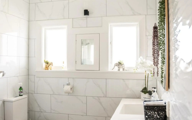 Charming 1920s Villa on Bealey Ave