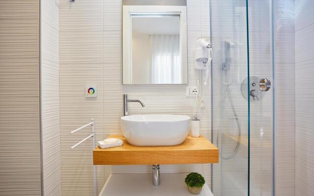 Porta del Golfo Apartments & Suites