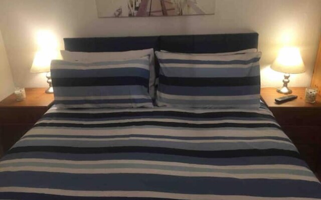 Compact Suite, 3 min From Beach - Inc Breakfast