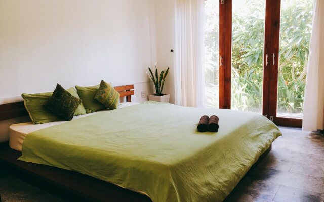 Mali Home 1