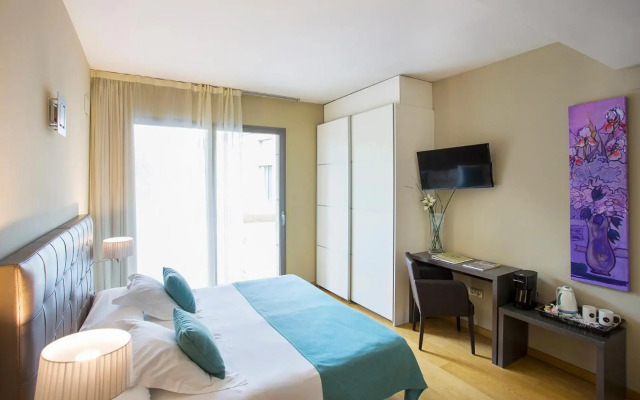 Qgat Suites & Events