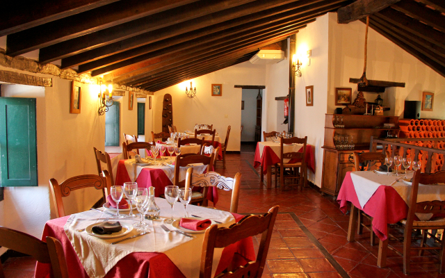 TUGASA Hotel Castillo de Castellar