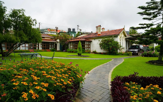 Sherlock Homes  A Heritage Theme Hotel