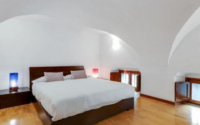 Asti City Center Apartment
