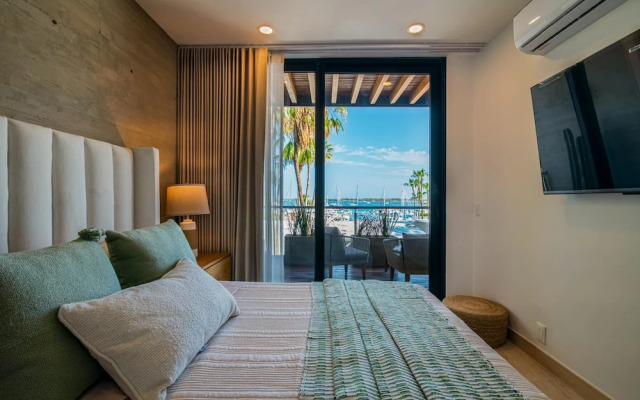 w Stylish 2BR Apartment With Ocean View in La Paz