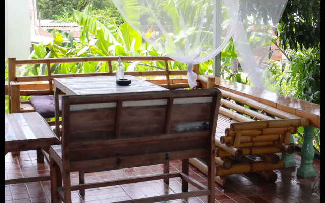 See Sea Backpackers House Hostel