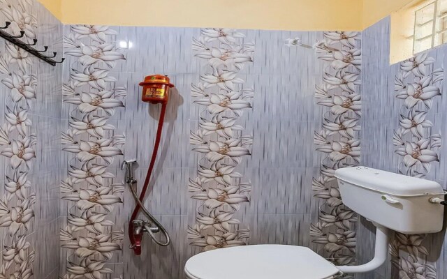 Spot on 44572 Jain Residency