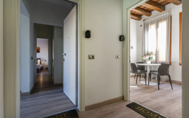 Sea to Sky Apartments Faville