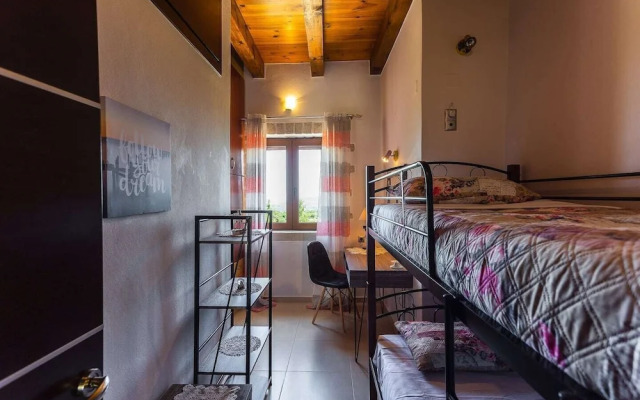 Peacefull Stone-Built Villa