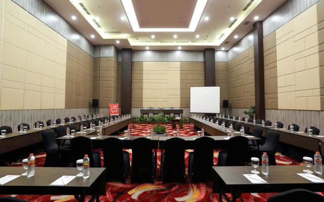 Bigland Hotel & Convention Sentul