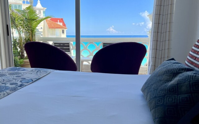 Beach and Ocean Front Apartments 1