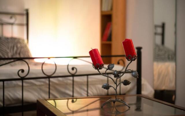 JUSTACASA alla SCALA Trastevere