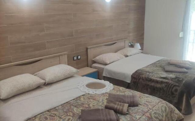 G M 3 ROOMS KENTPO in the heart of the city