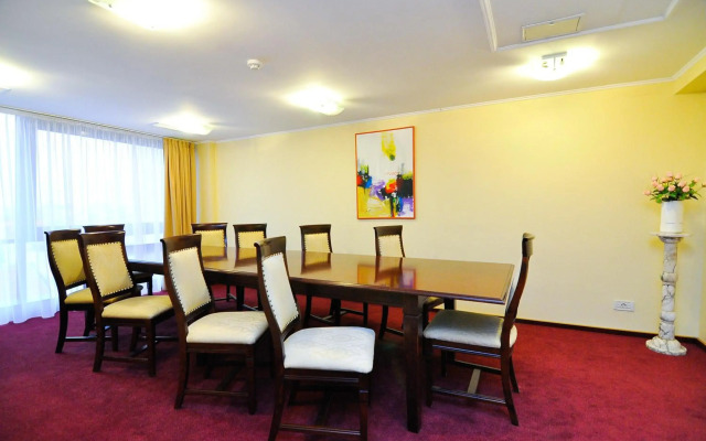 Hotel Maxim