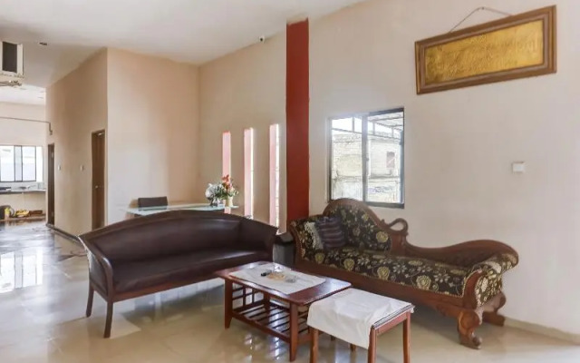 Oyo 91298 Rumah Cantik Homestay