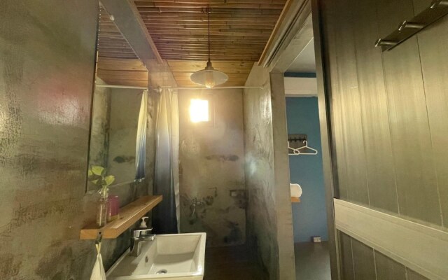 Room to the 3rd
