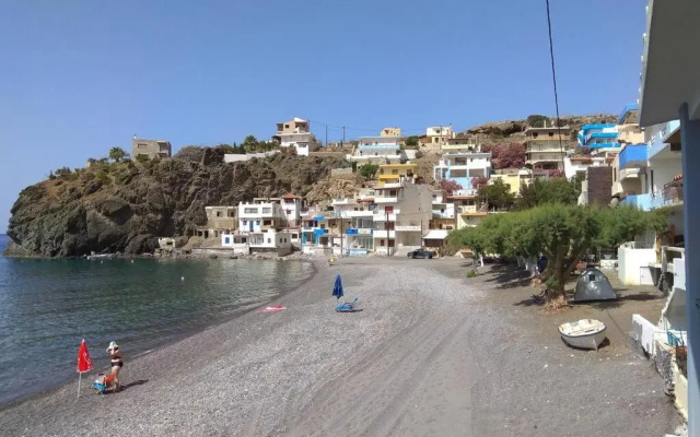 Blue Velvet apartment