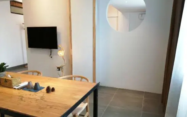 Kending Aiqinghai Hostel