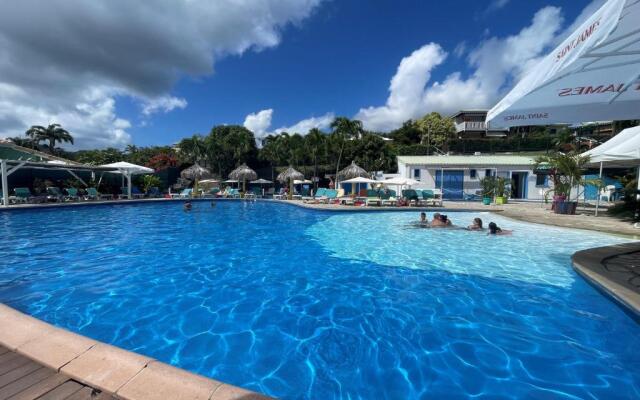 Studio spacieux vue mer au DIAMANT avec piscine