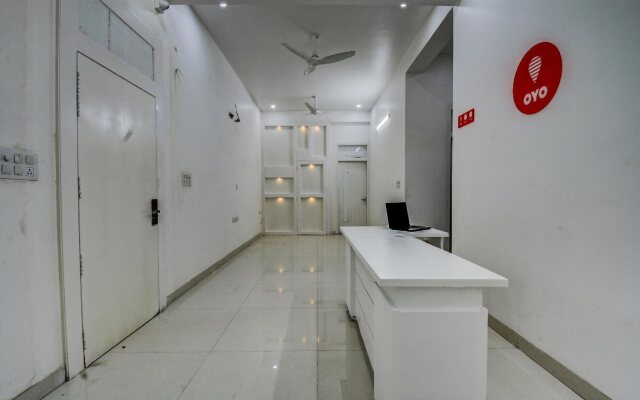 Grande Azure By OYO Rooms