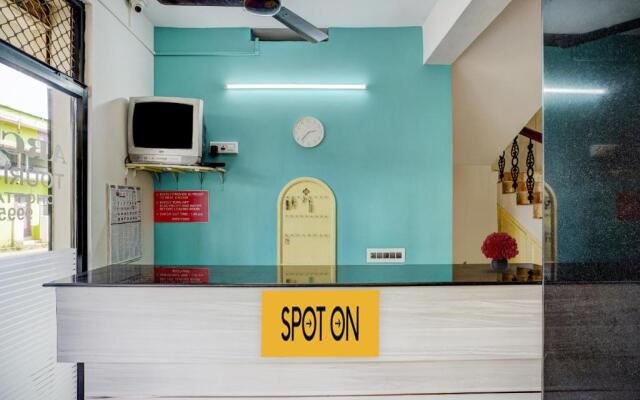 Spot On Archana Tourist Home
