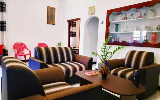 Chandra Holiday Home