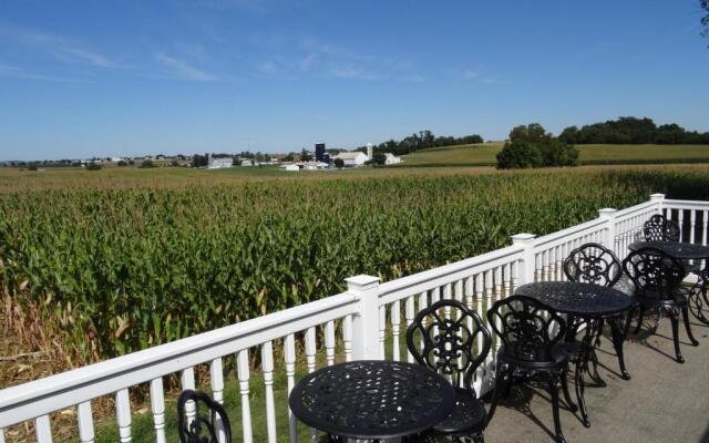 Amish Country Motel