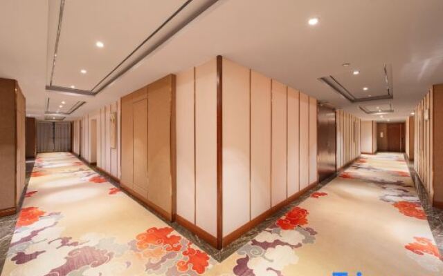 Xingyi Dibiao International Hotel