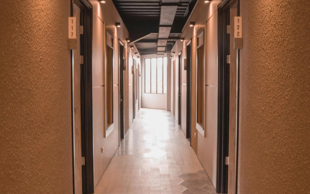LOA Living Solo Baru