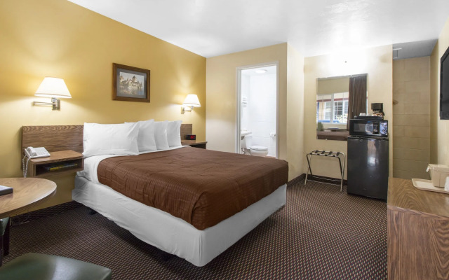 Town House Motel – Historic Old Town Eureka