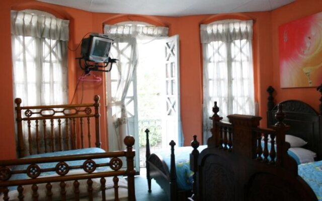 Hostal El Portal