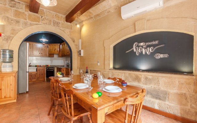 Gozitan Farmhouse Pool & Jacuzzi - PP 2