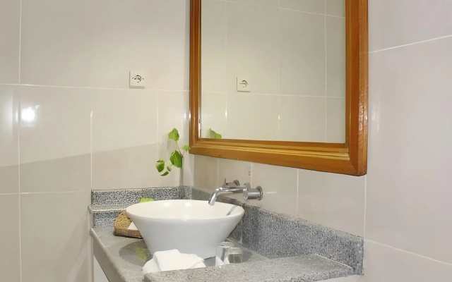 Hotel Dana Solo