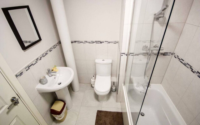 Stayzo - Executive City Centre Apartment 2