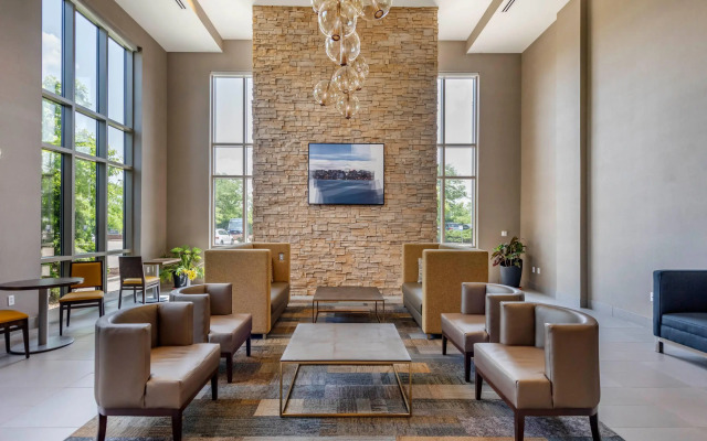 Cambria Hotel Madison East