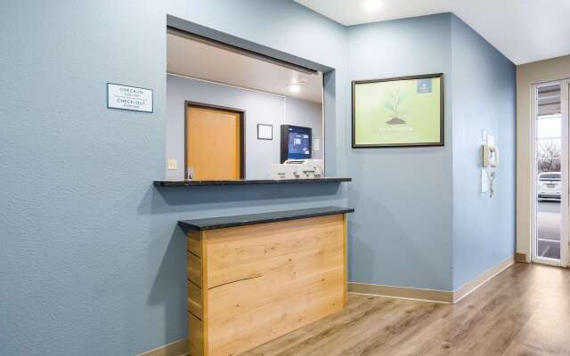 Extended Stay America Select Suites - Indianapolis - West