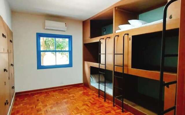 Youse Hostel and Hotel