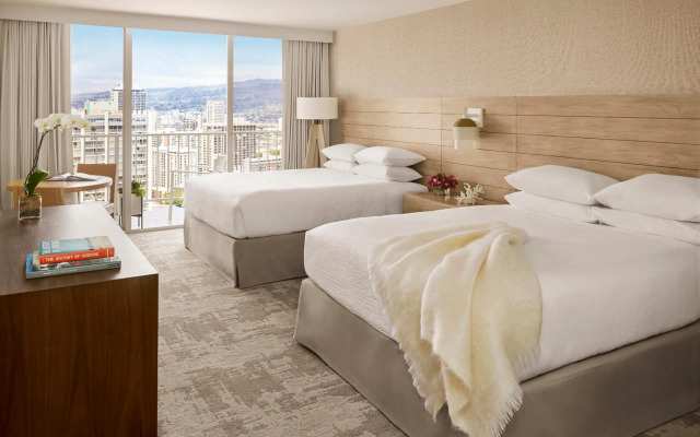 Alohilani Resort Waikiki Beach