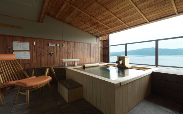 Akan Tsuruga Bessou HINANOZA