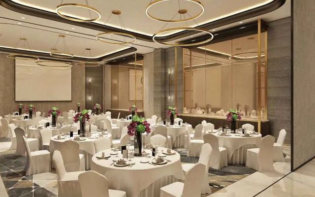 Doubletree By Hilton Madinah Gate