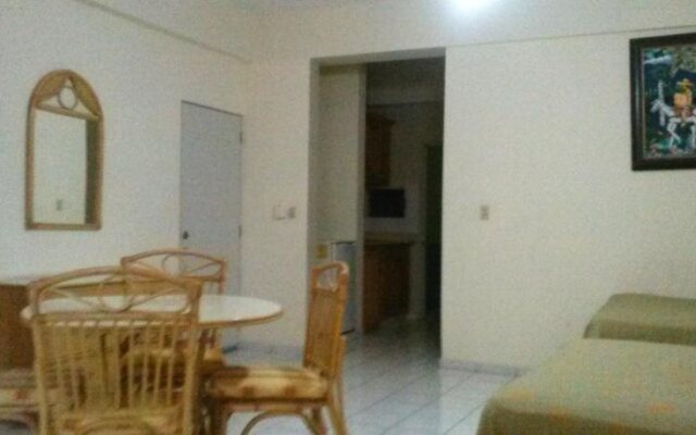 Aparta Hotel Jardines Metropolitanos