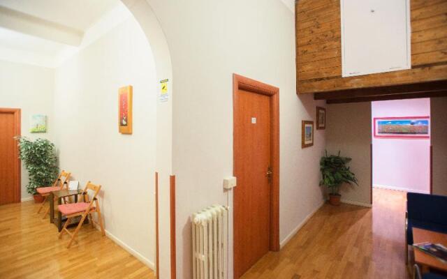Gialel Guesthouse