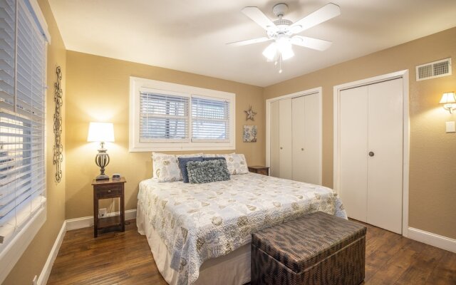 Blues Escape by RedAwning