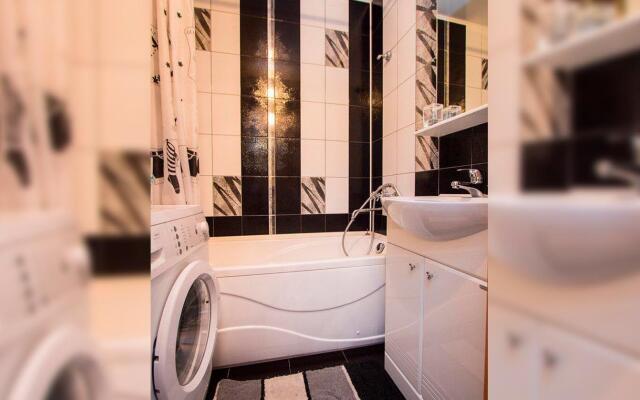 ABC Apartmens (ЭйБиСи Апартментс) на улице Ады Лебедевой 64