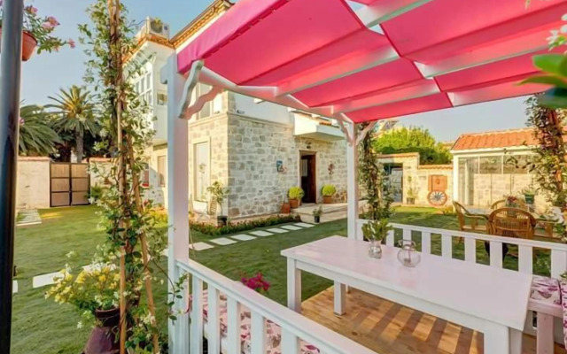 Alapietra Hotel