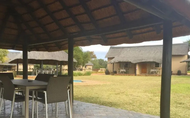 Ukutula Lion Lodge