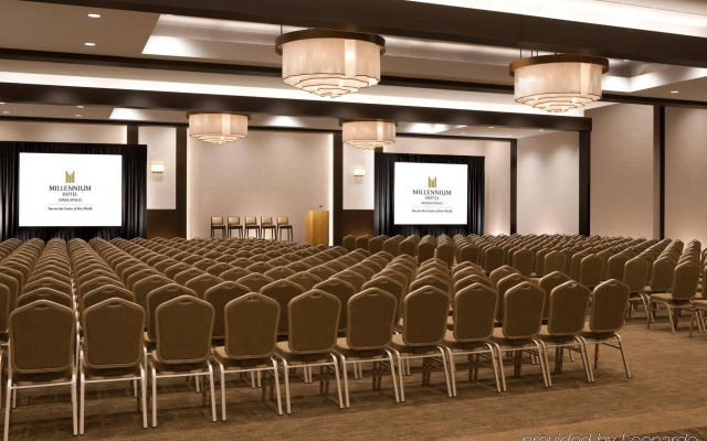 Sheraton Minneapolis Downtown Convention Center